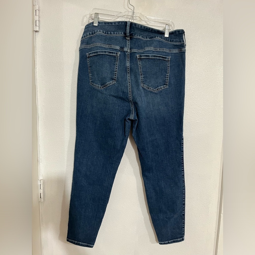 Torrid feel the fit jagging super soft size 18 S jeans - Picture 5 of 5